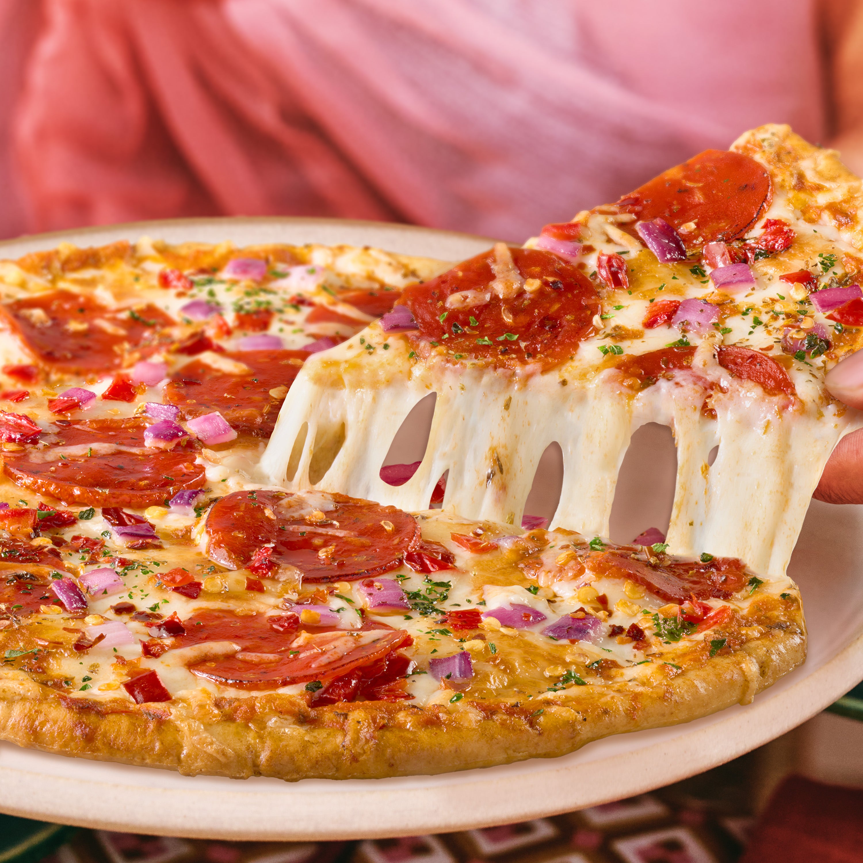 Dairy-Free Meatless Spicy Salami Pizza – Daiya Foods