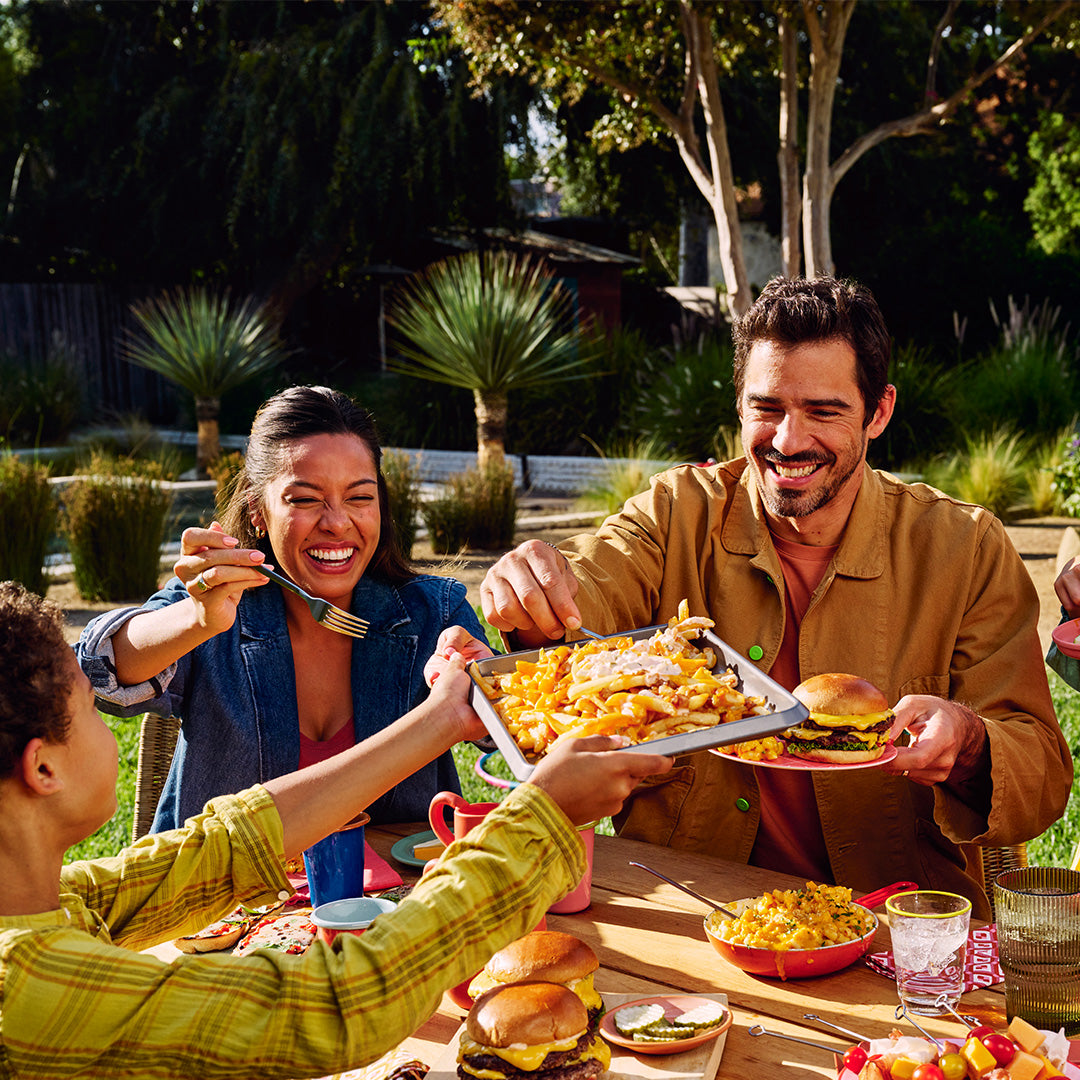 Dairy-Free Cheddar Cheese Sauce – Daiya Foods