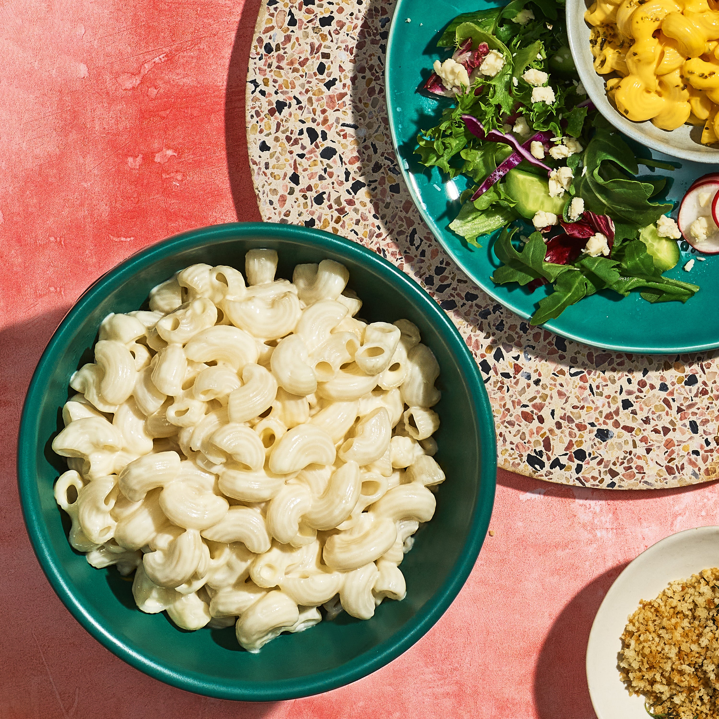 Dairy-Free Deluxe White Cheddar Mac & Cheese